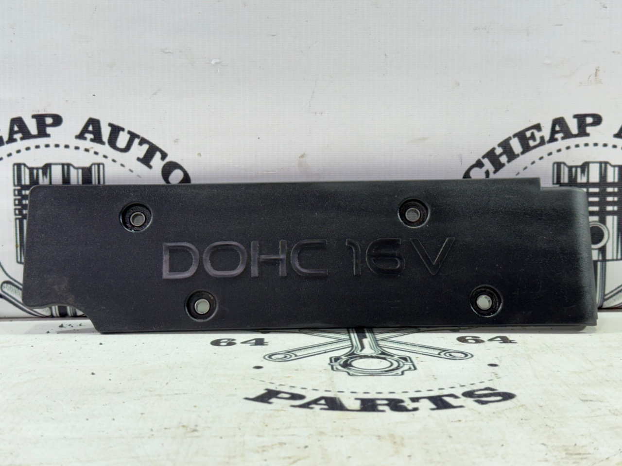 Декоративная крышка двигателя