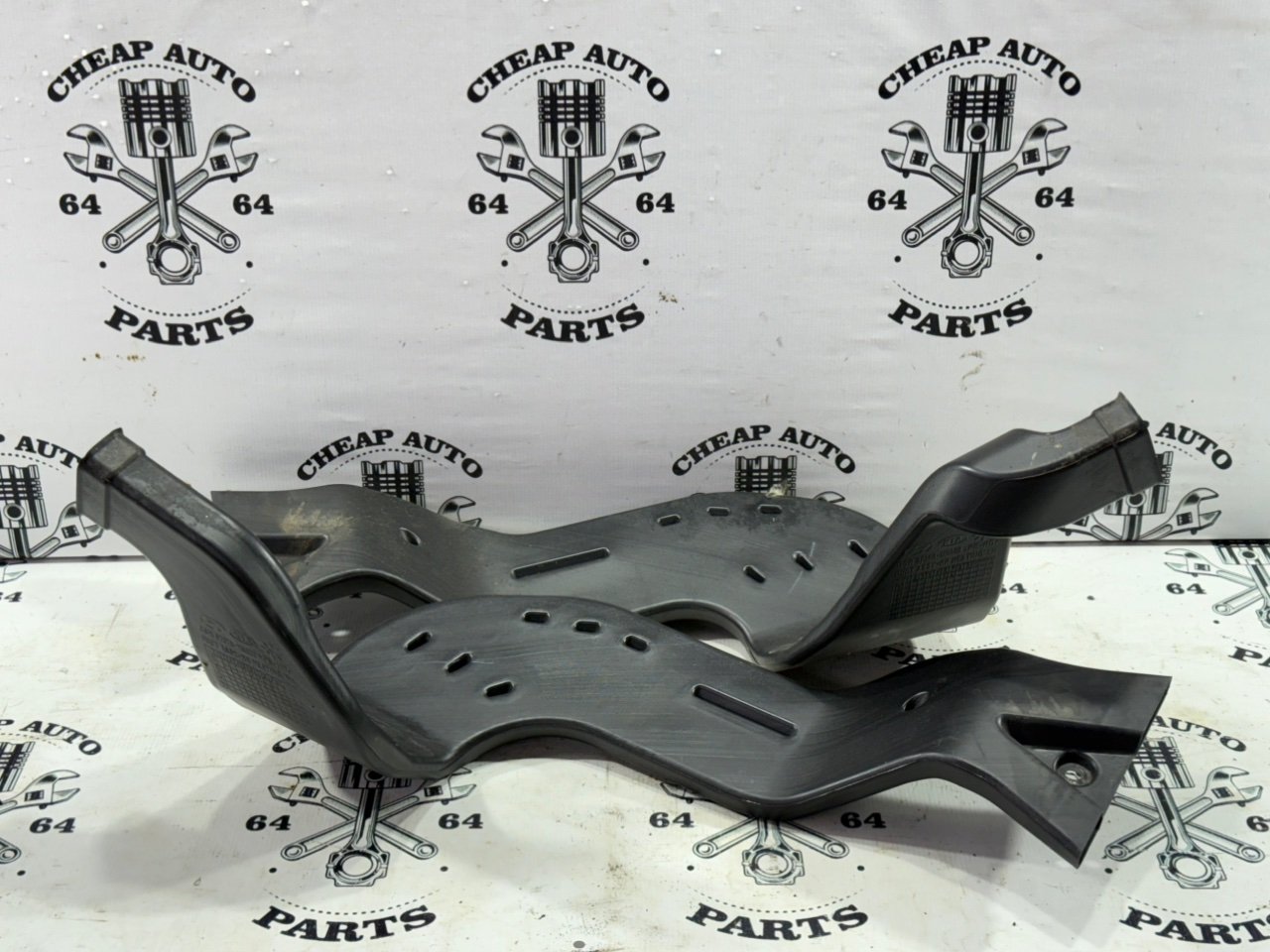 Воздуховод салона