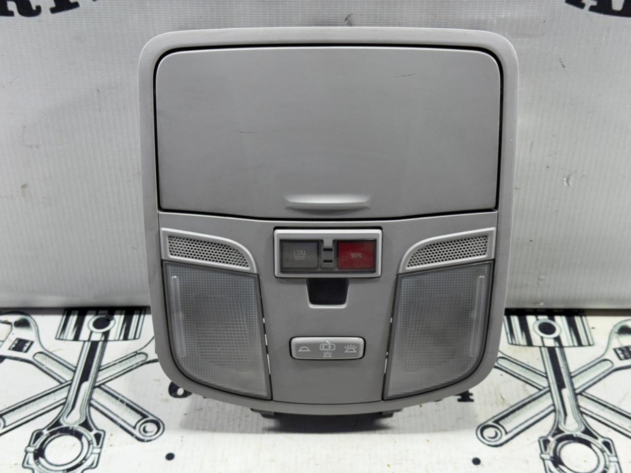 Плафон освещения салона - Фото 2