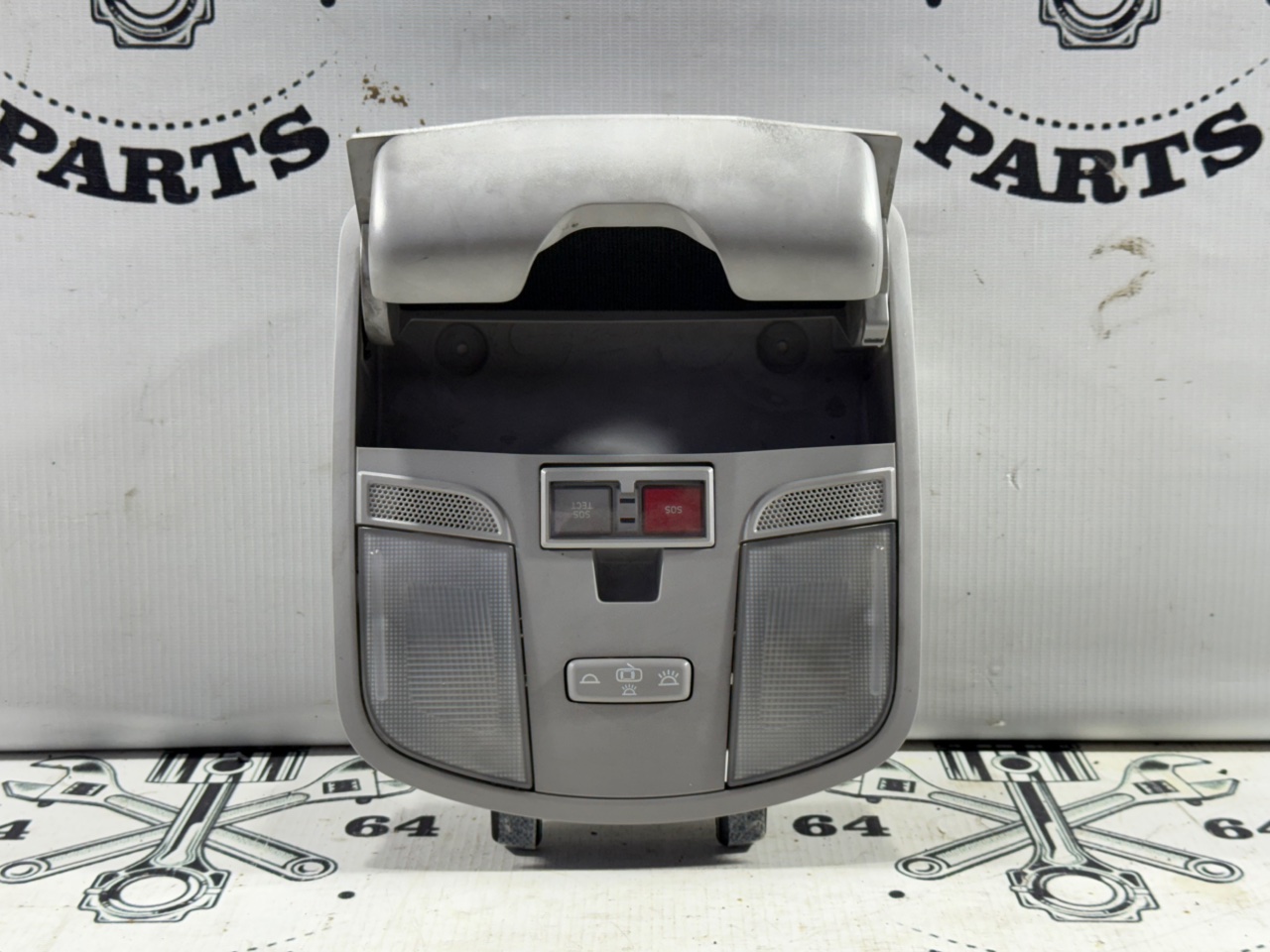 Плафон освещения салона - Фото 4