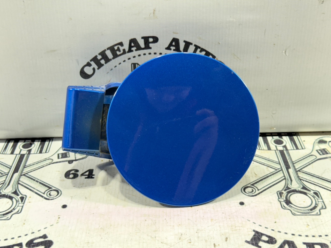 Лючок бензобака