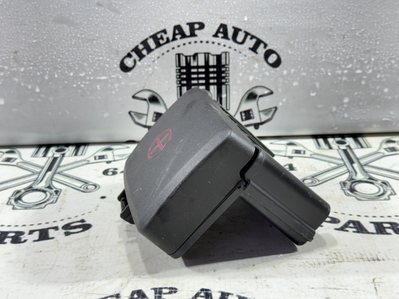 Клемма аккумулятора плюс - Фото 3