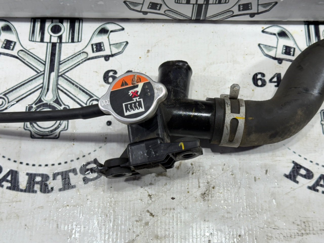 Заливная горловина радиатора - Фото 4