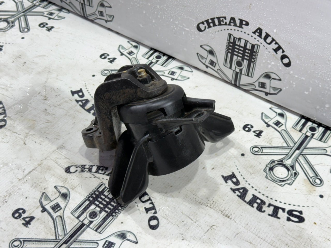 Опора двигателя