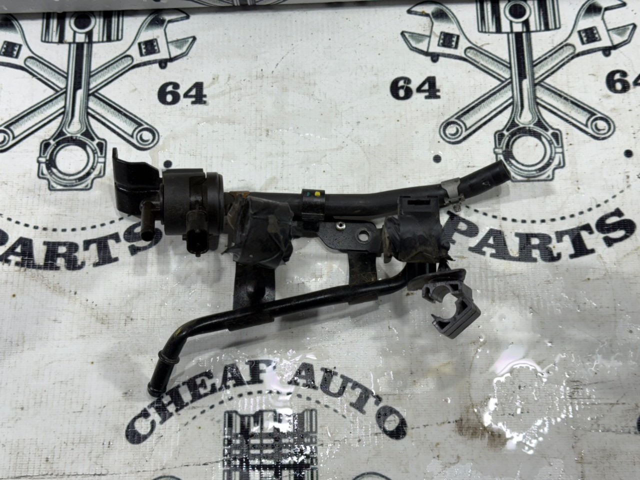 Клапан вентиляции топливного бака