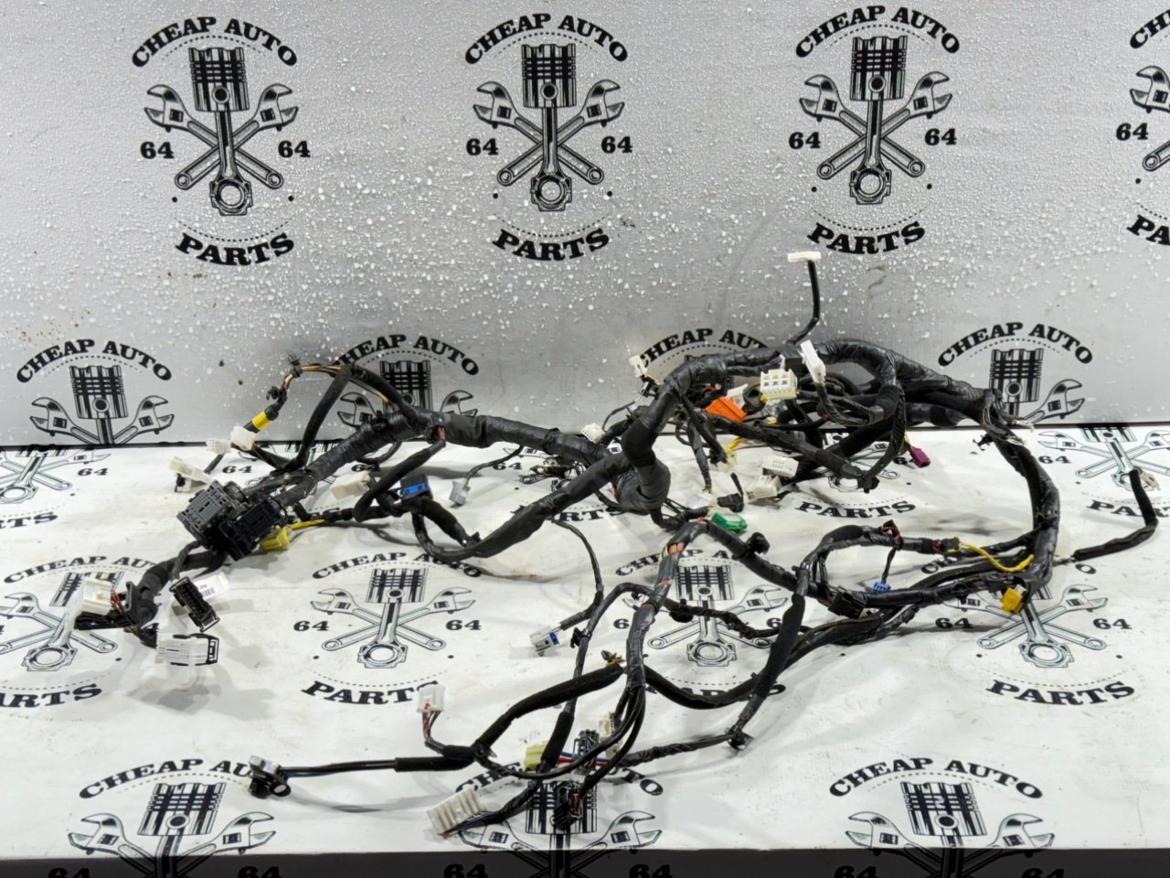 Проводка подпанельная