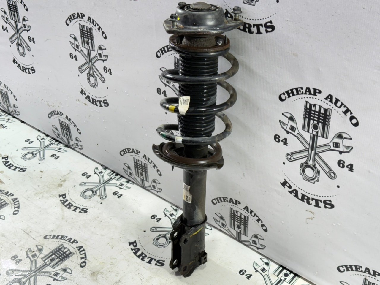 Стойка амортизатора - Фото 3