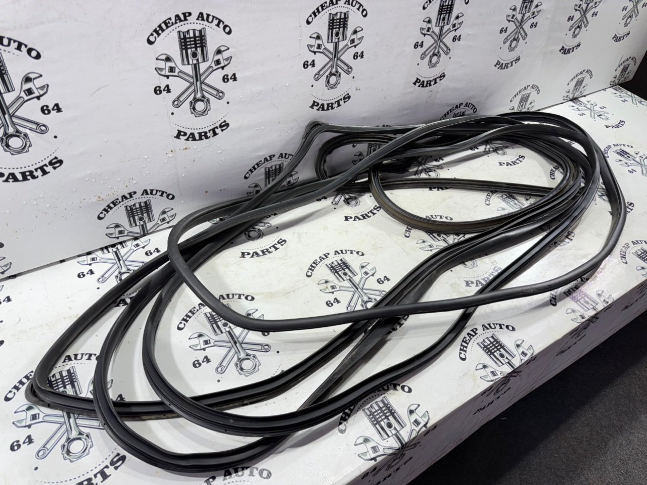 Уплотнители дверных проемов - Фото 3