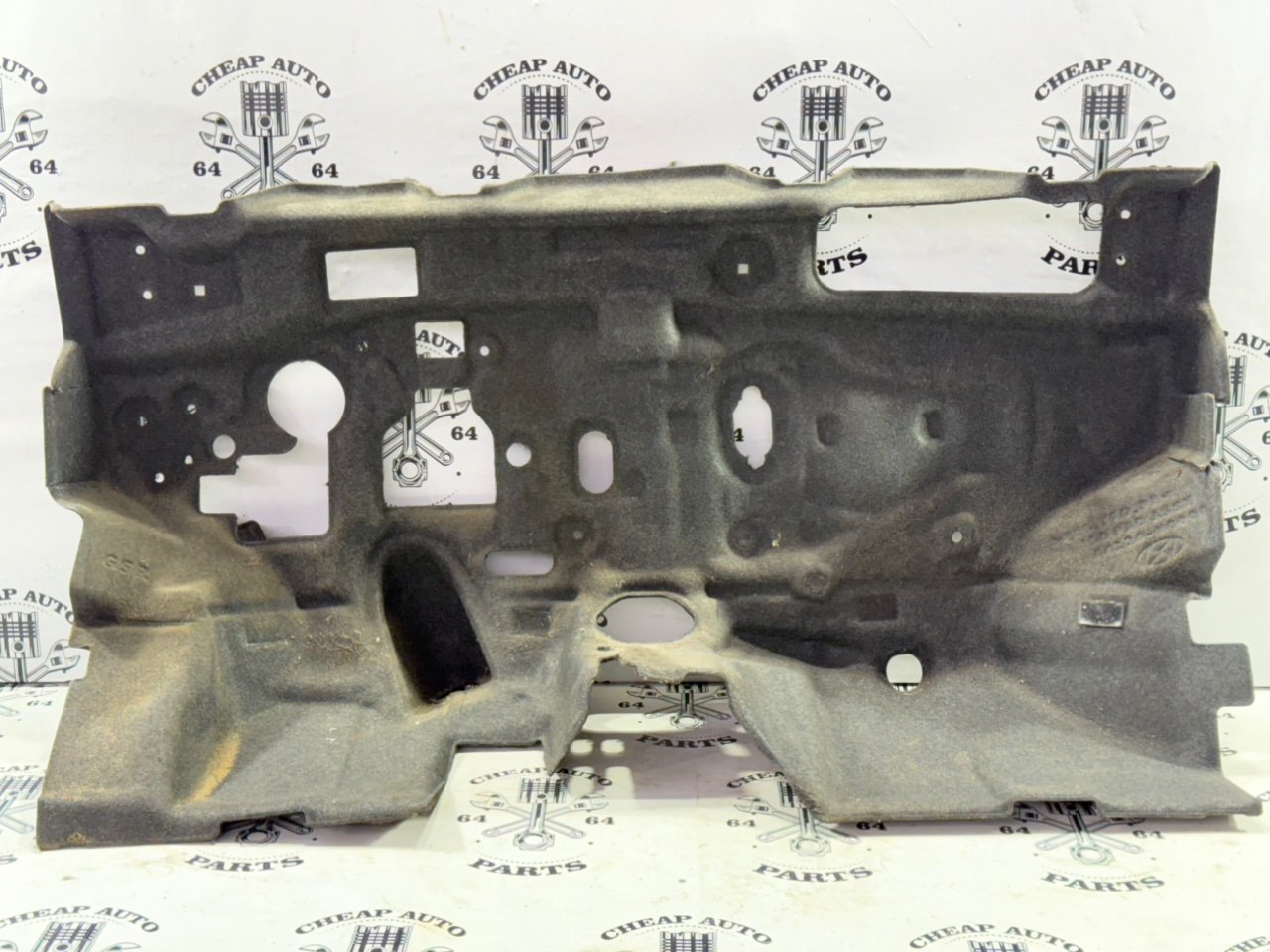 Шумоизоляция моторного щита в салоне