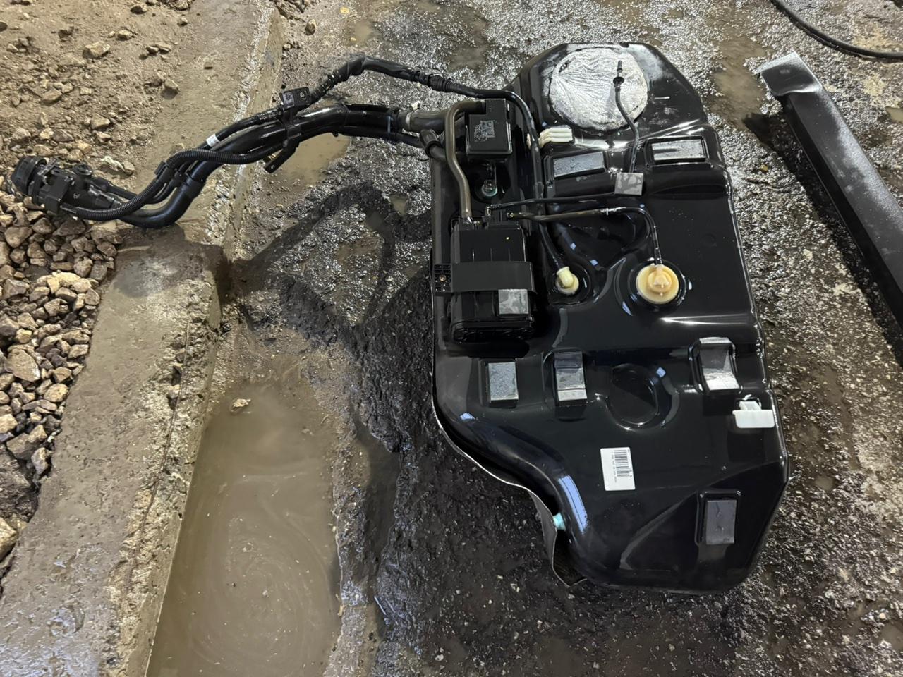 Бензобак - Фото 3