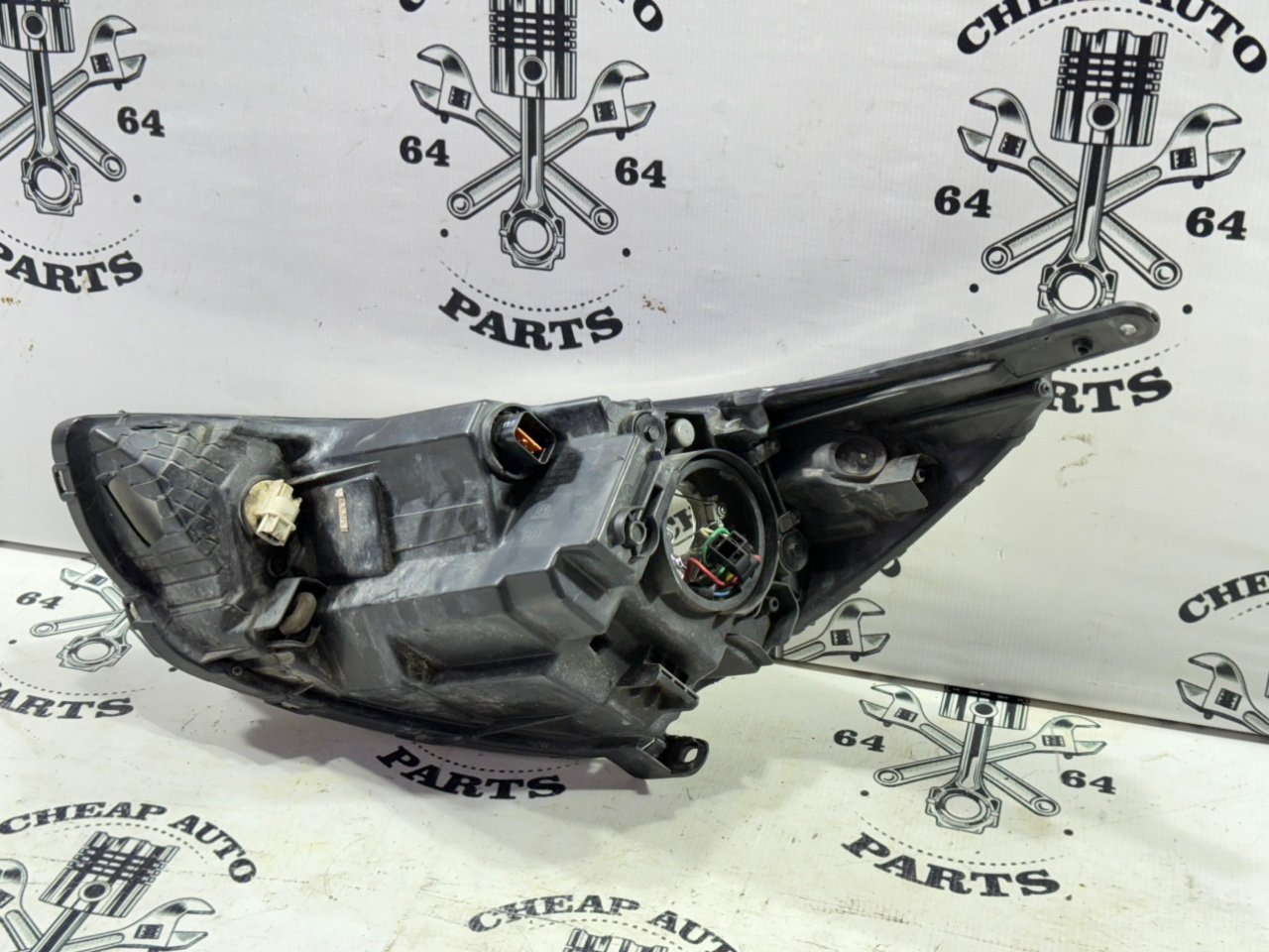 Стекло фары - Фото 10