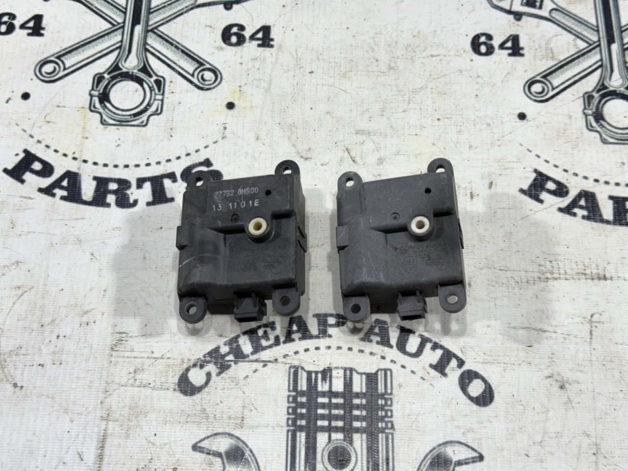 Сервопривод заслонок печки