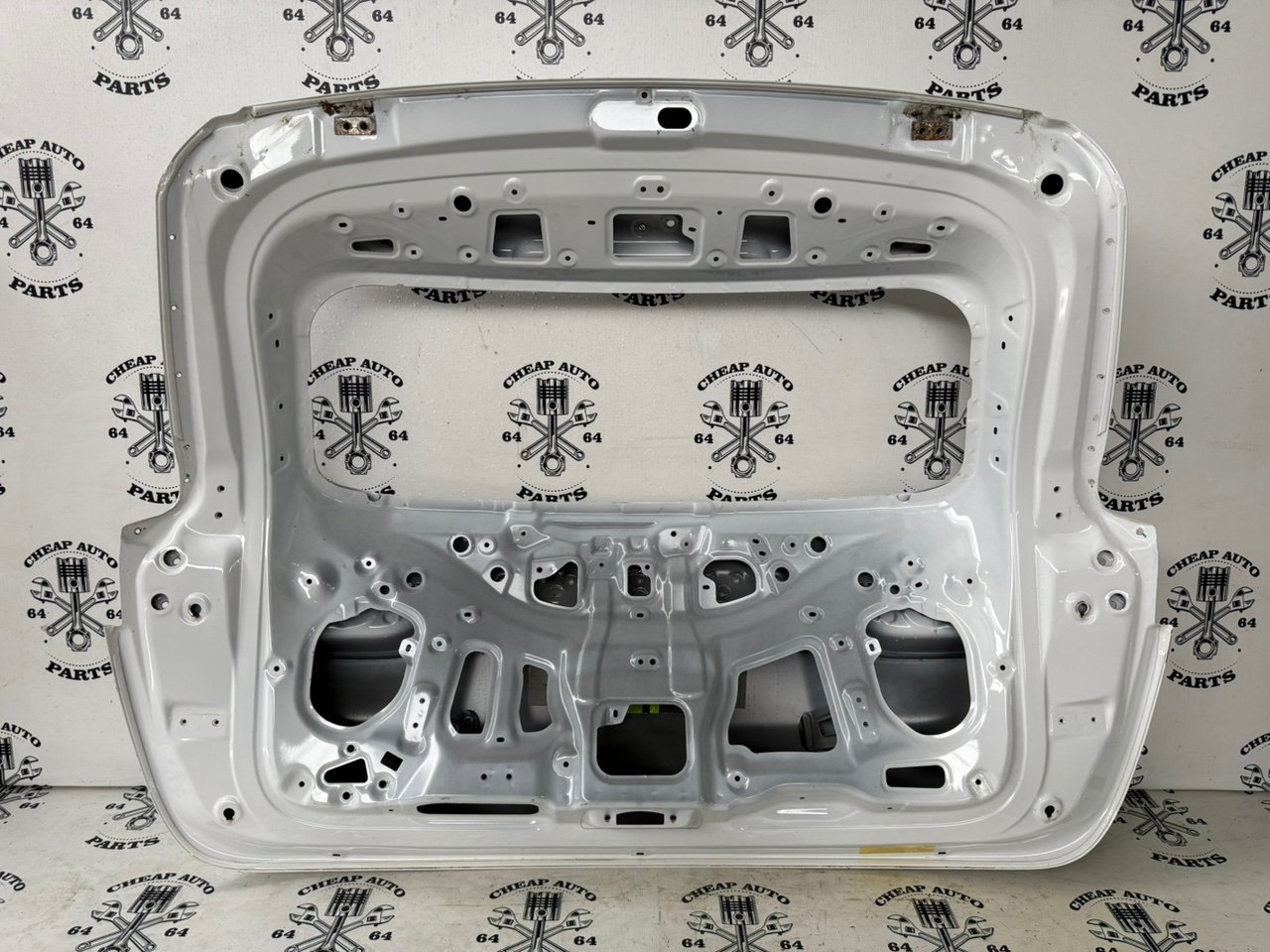 Крышка багажника - Фото 8