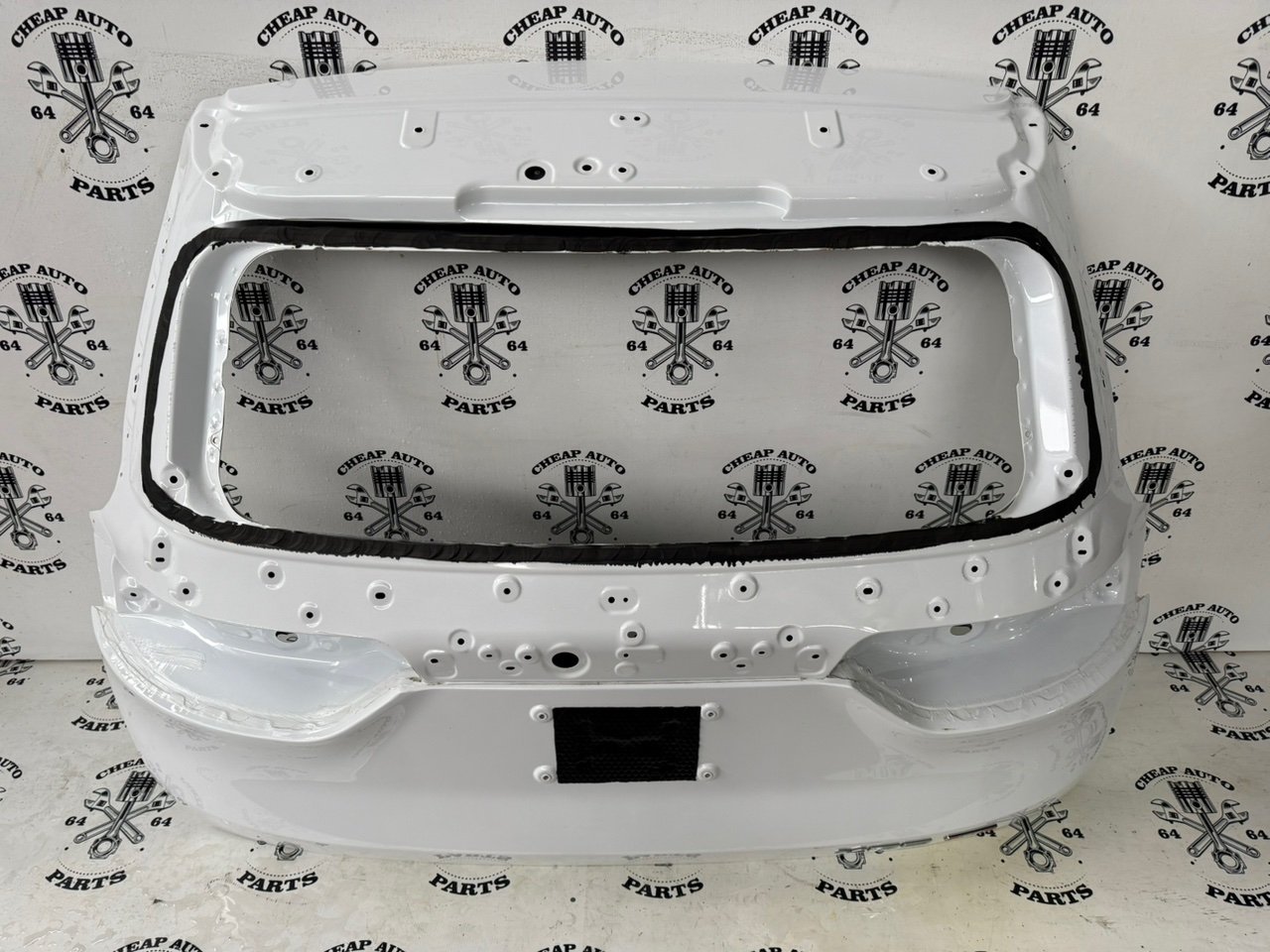 Крышка багажника - Фото 15