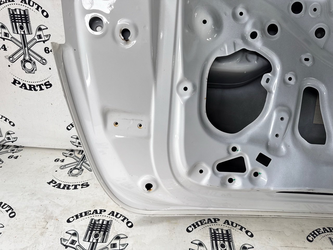 Крышка багажника - Фото 17