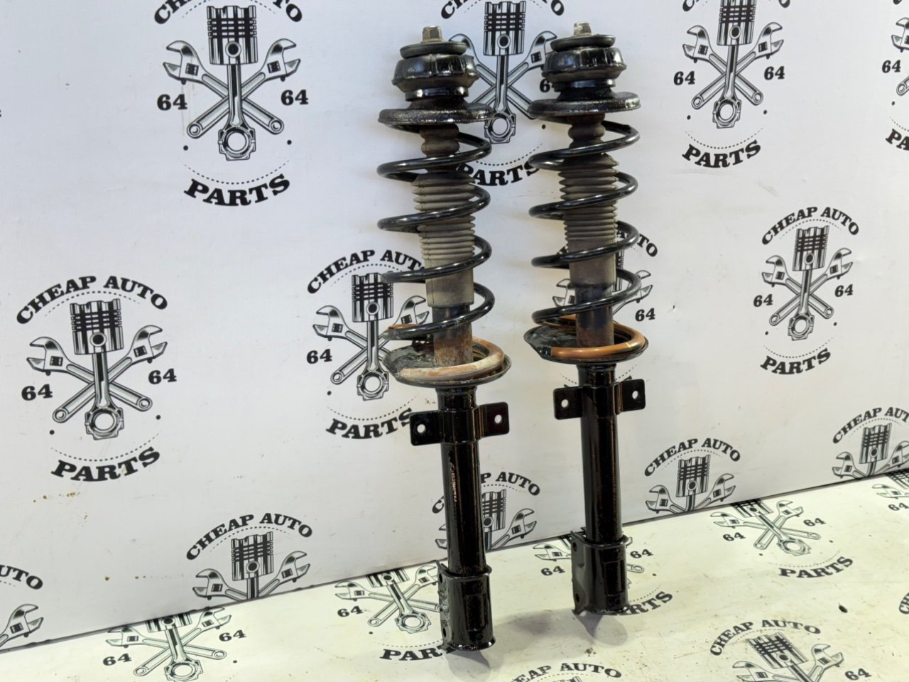 Стойки амортизаторов - Фото 2