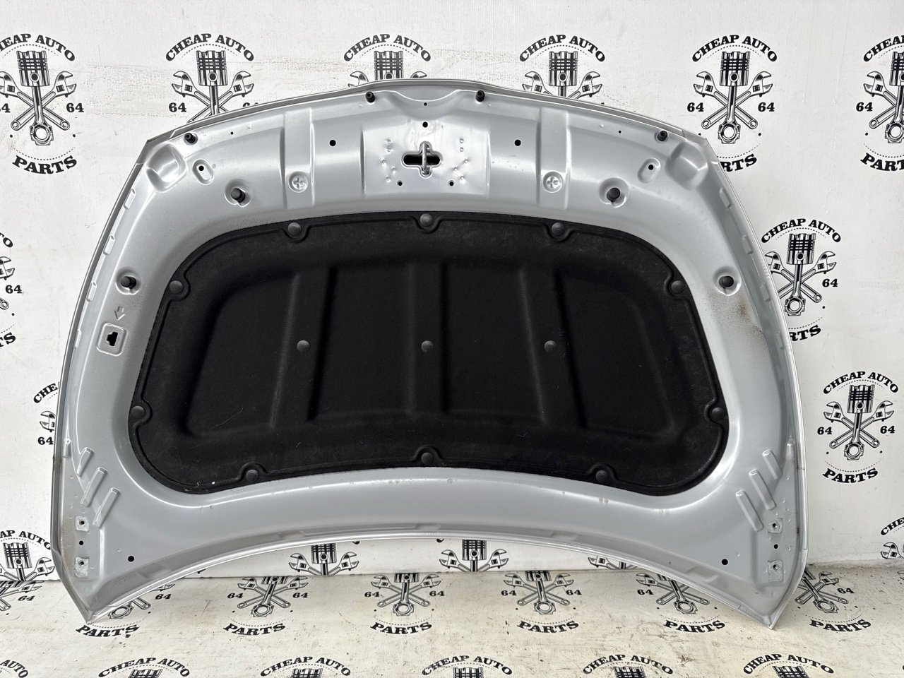 Капот - Фото 1