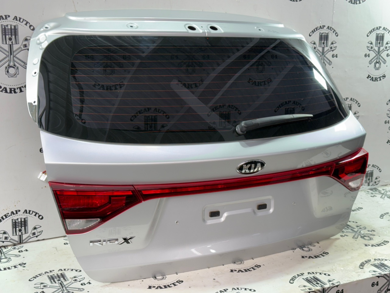 Крышка багажника - Фото 9