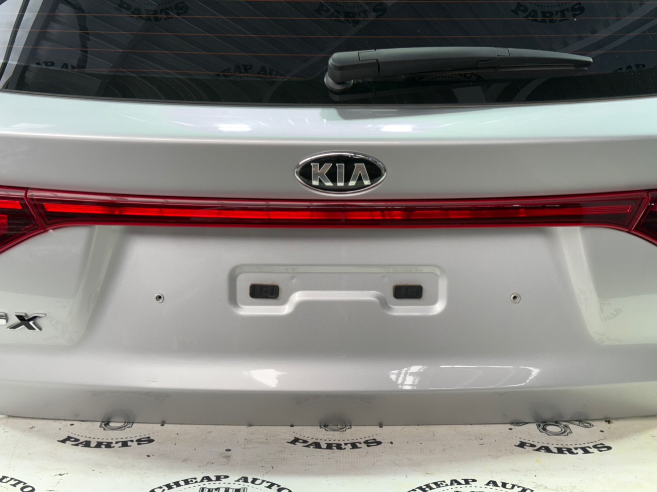 Крышка багажника - Фото 11