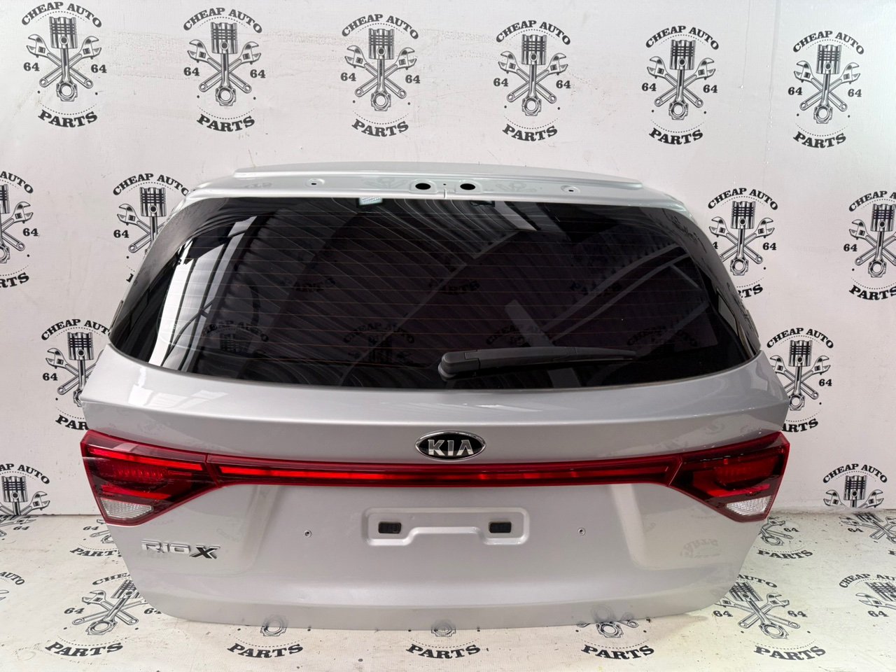 Крышка багажника - Фото 15