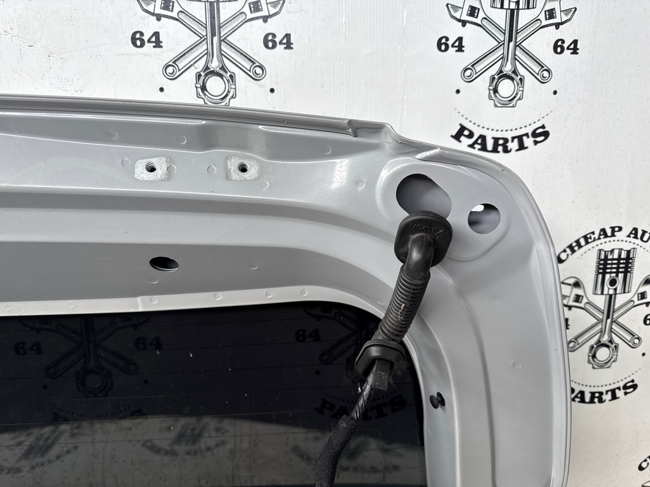 Крышка багажника - Фото 5