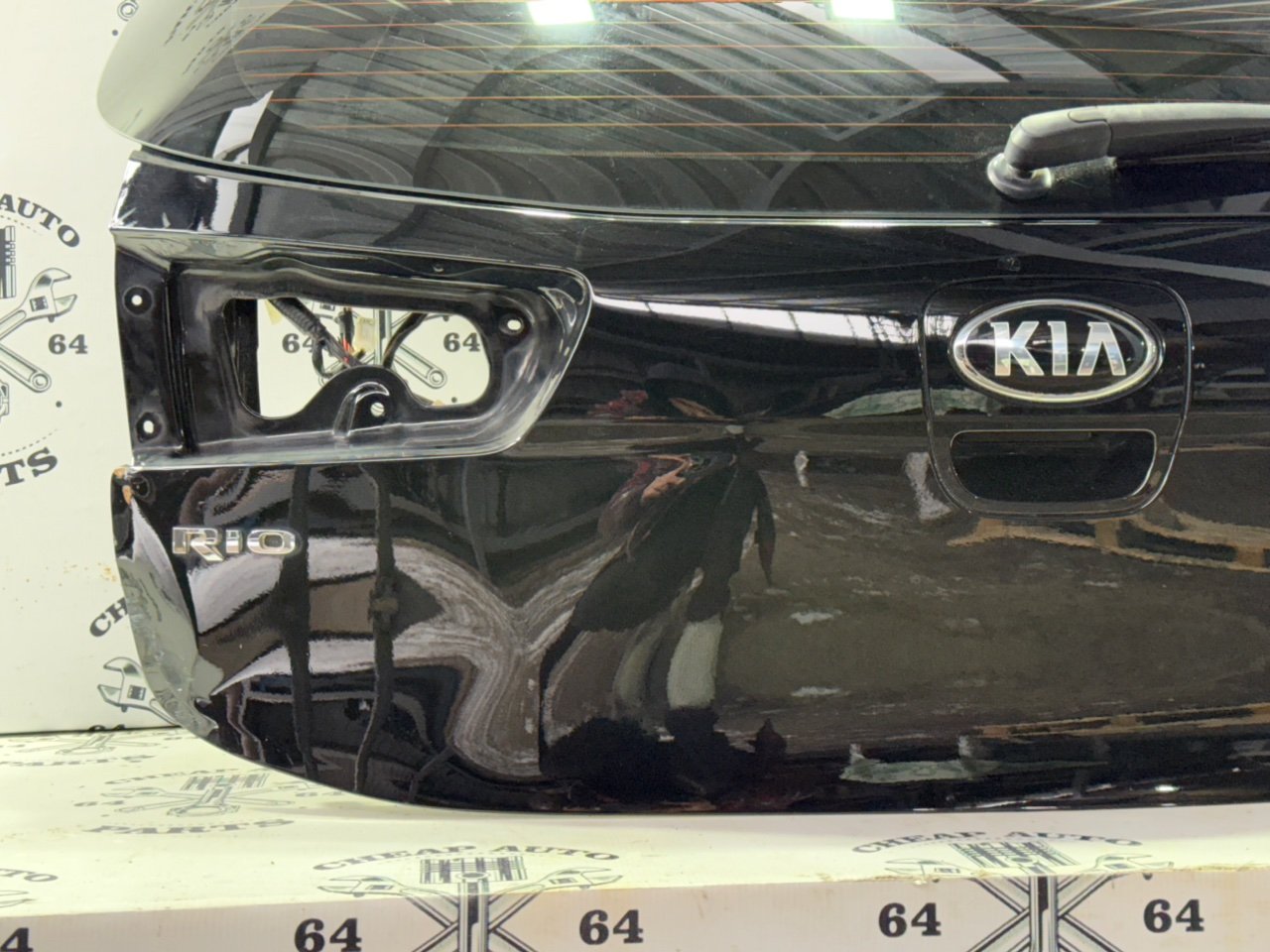 Крышка багажника - Фото 3