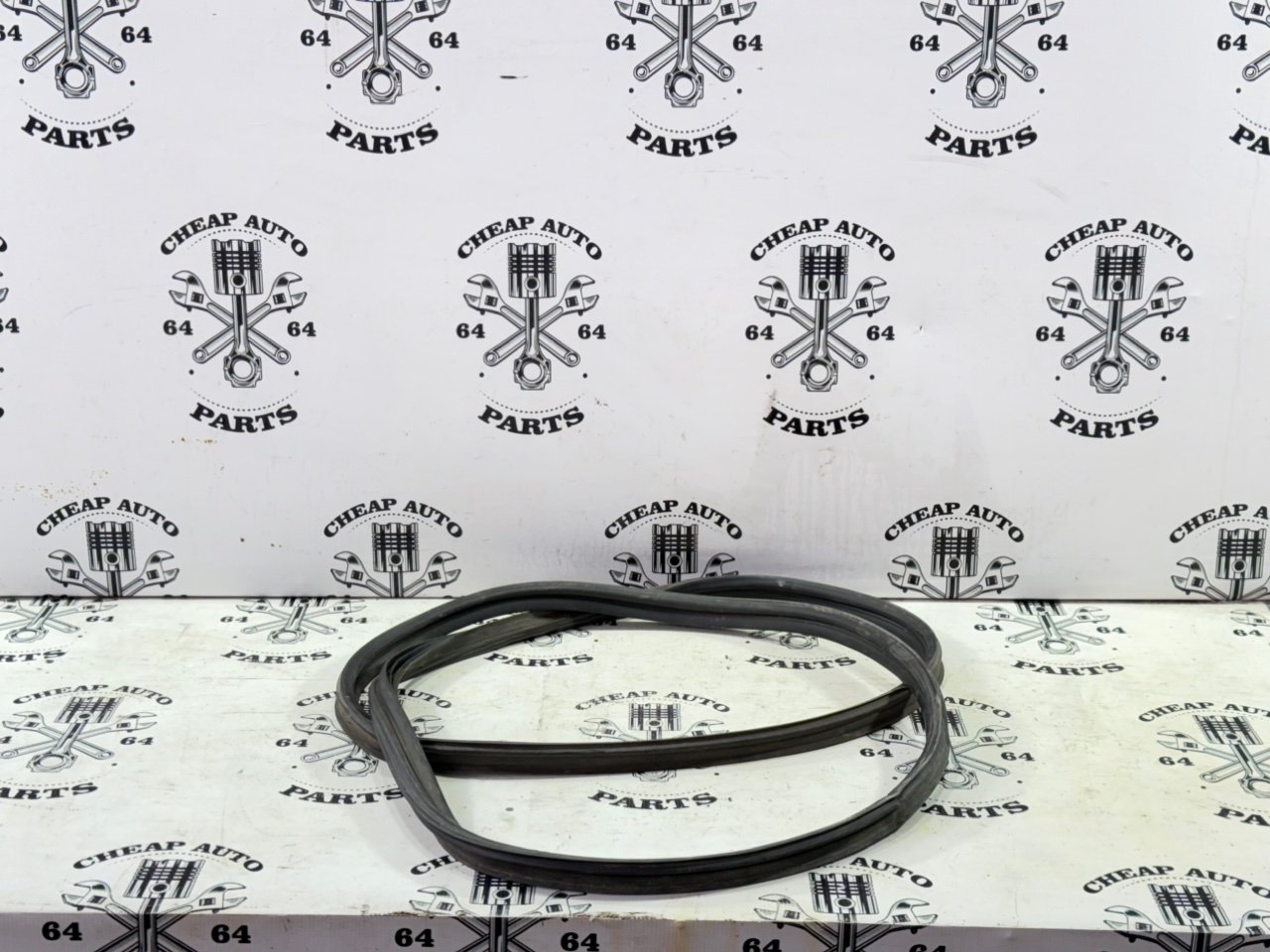 Уплотнитель багажника - Фото 1