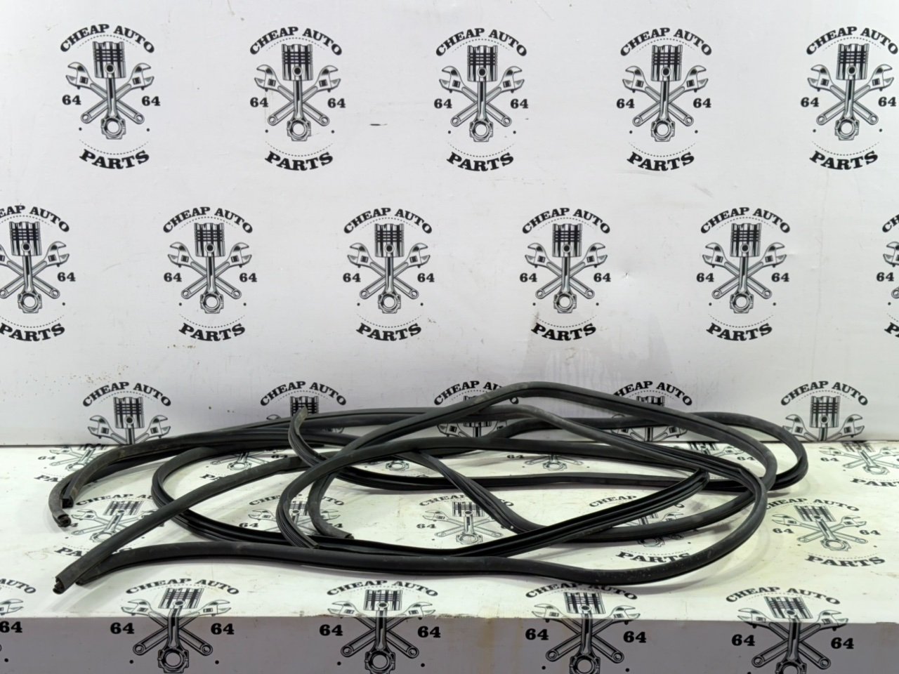 Уплотнители дверных проемов - Фото 6