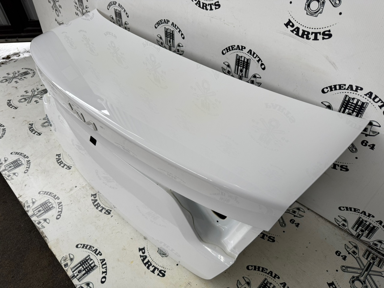 Крышка багажника - Фото 21