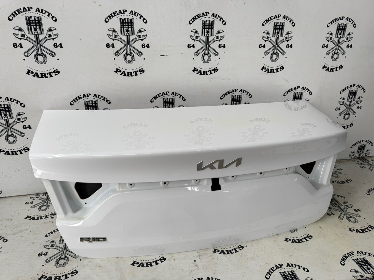 Крышка багажника - Фото 4