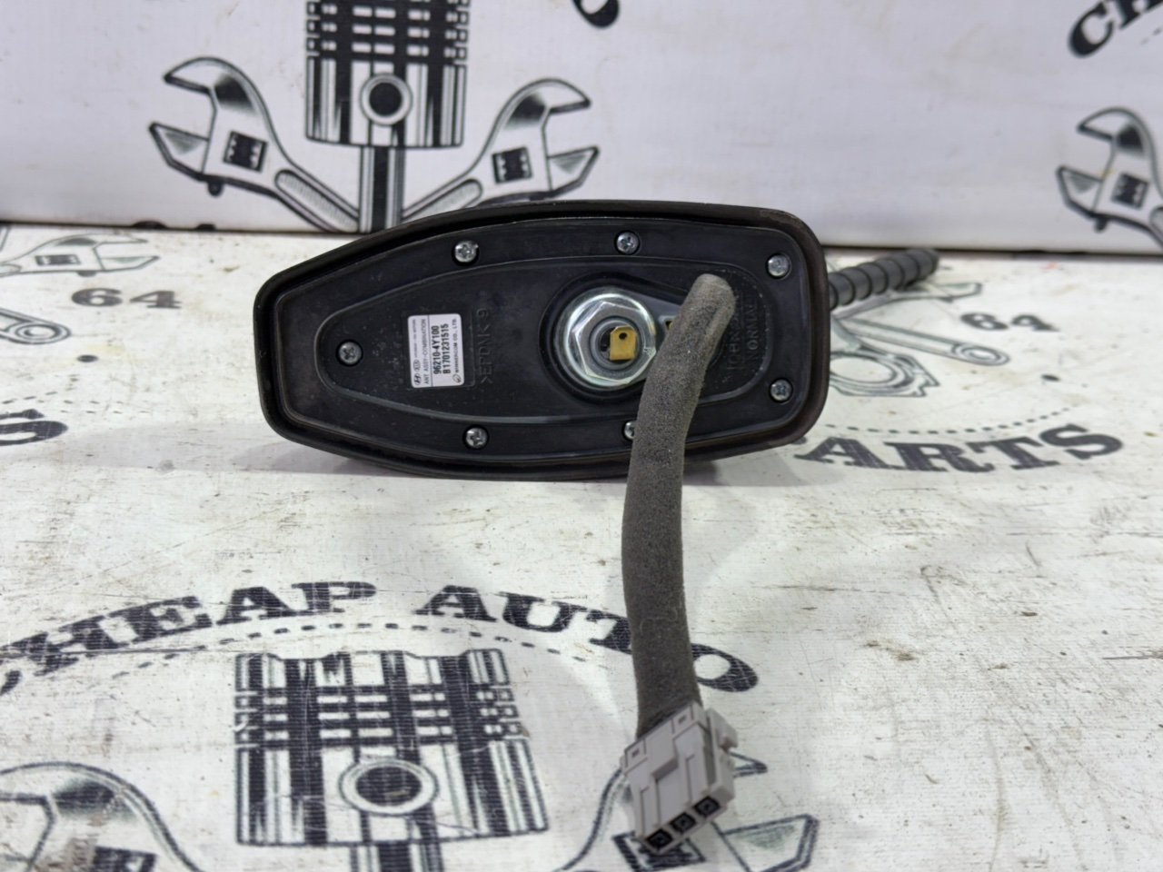 Антенна на крышу - Фото 4