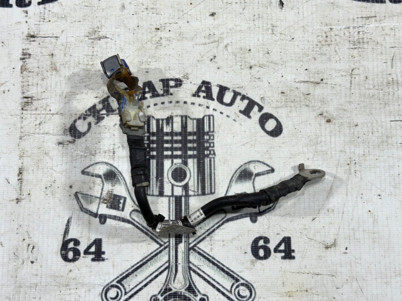 Клемма аккумулятора