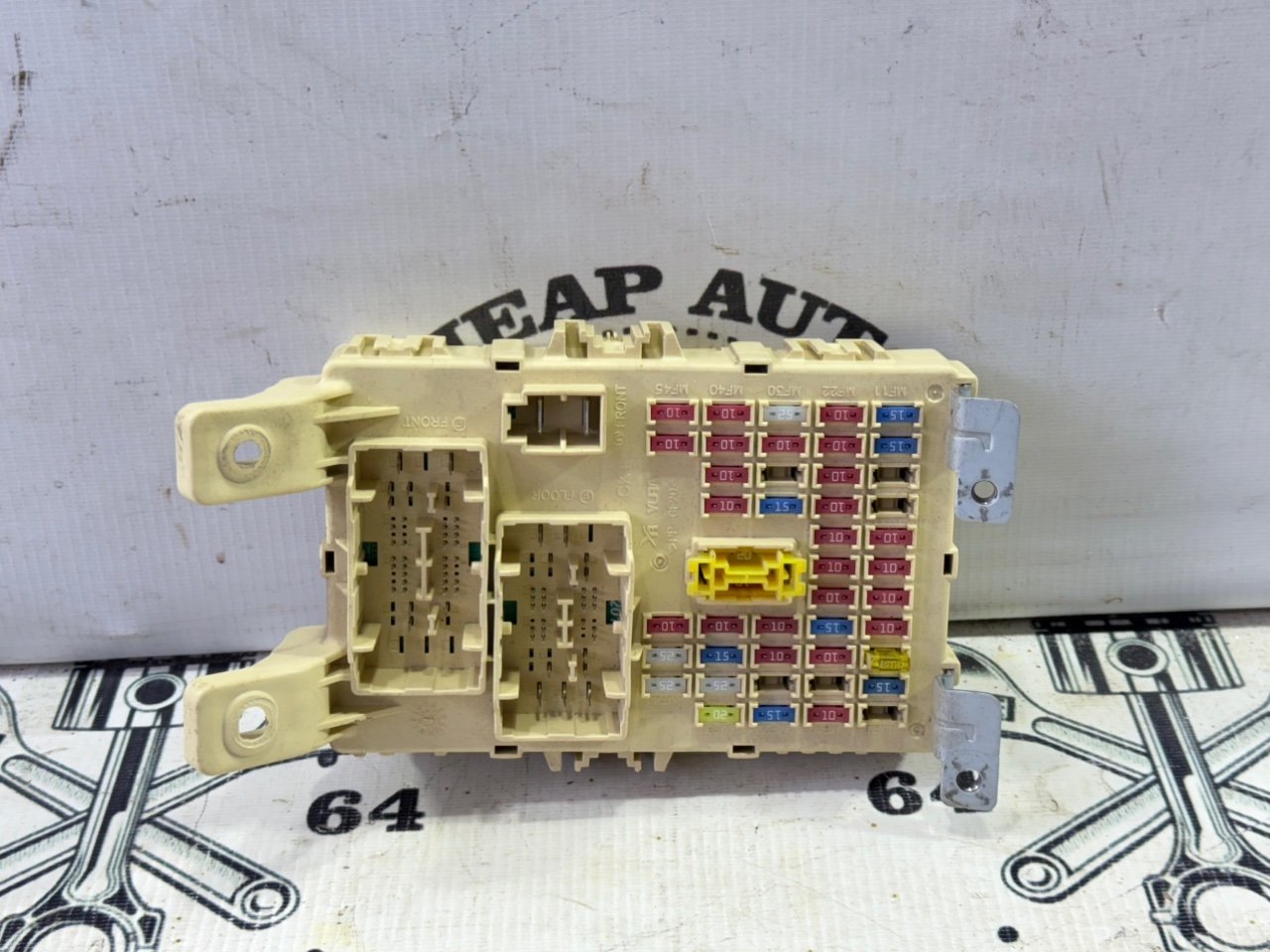 Блок предохранителей салона - Фото 5