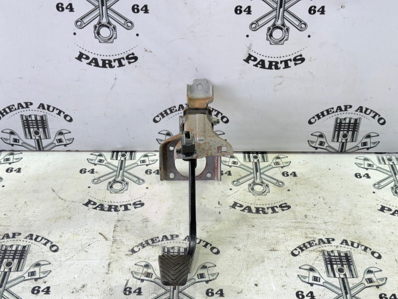 Педаль тормоза - Фото 3