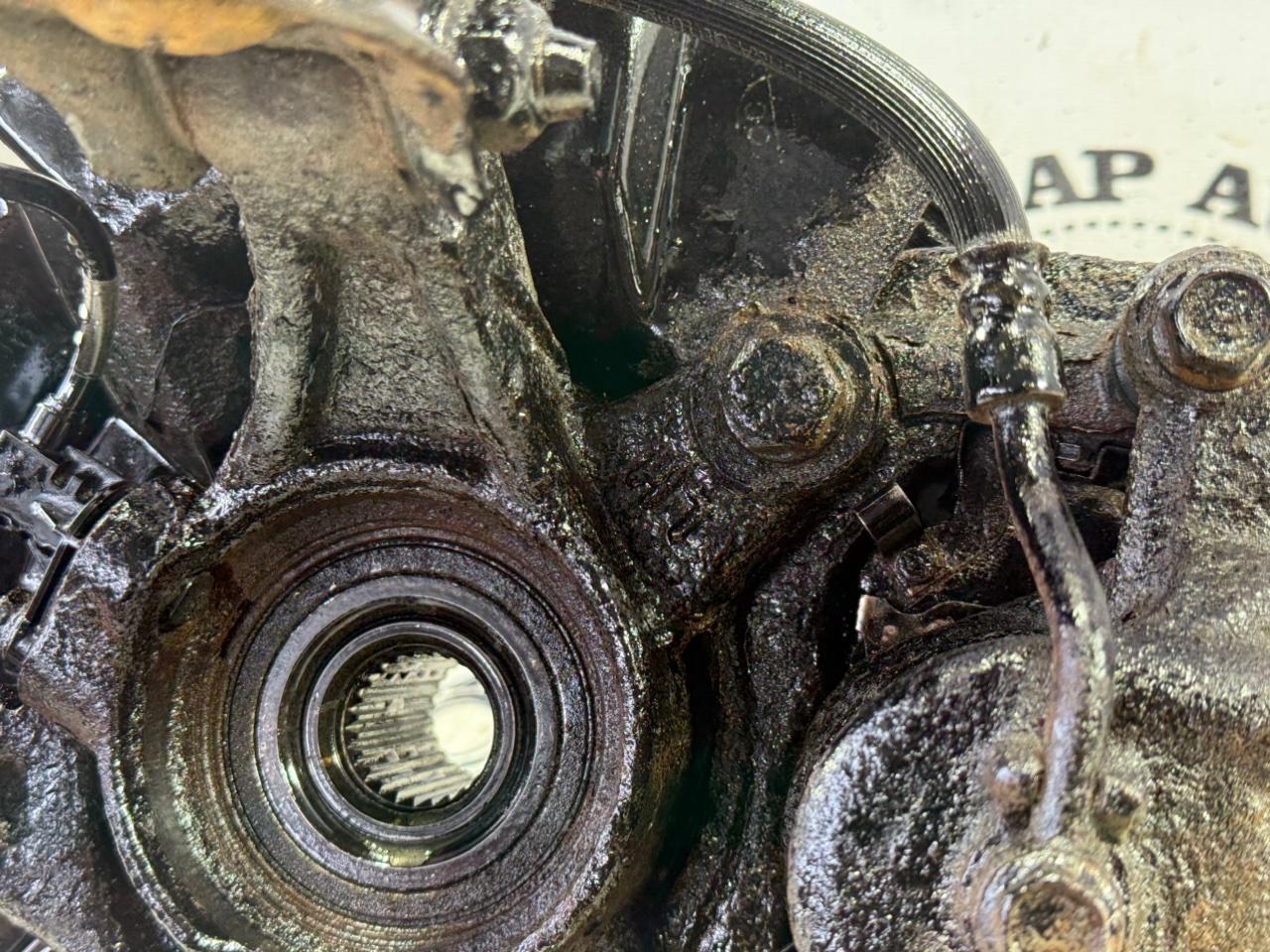 Стойка амортизатора - Фото 11