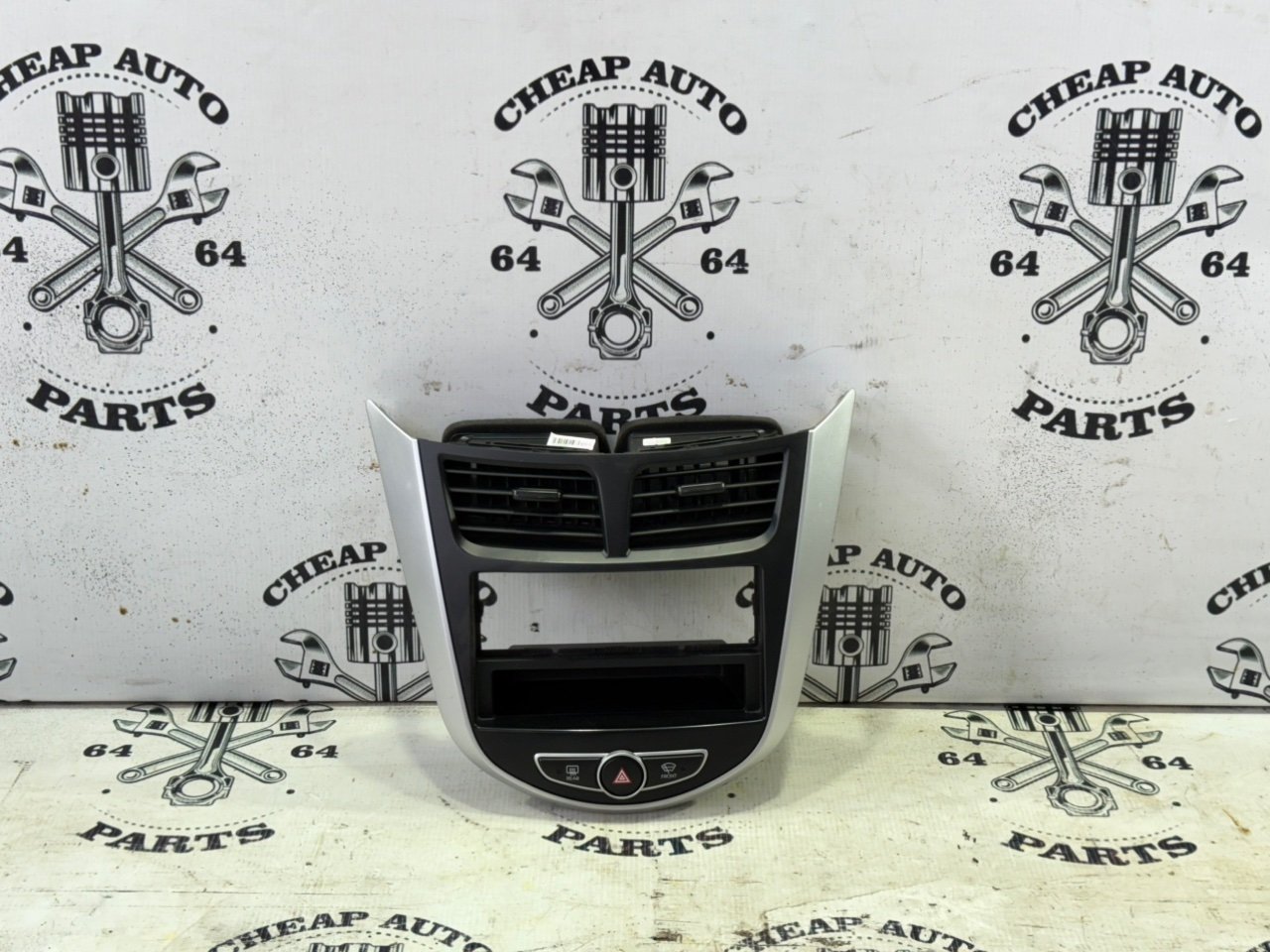 Рамка магнитолы - Фото 5