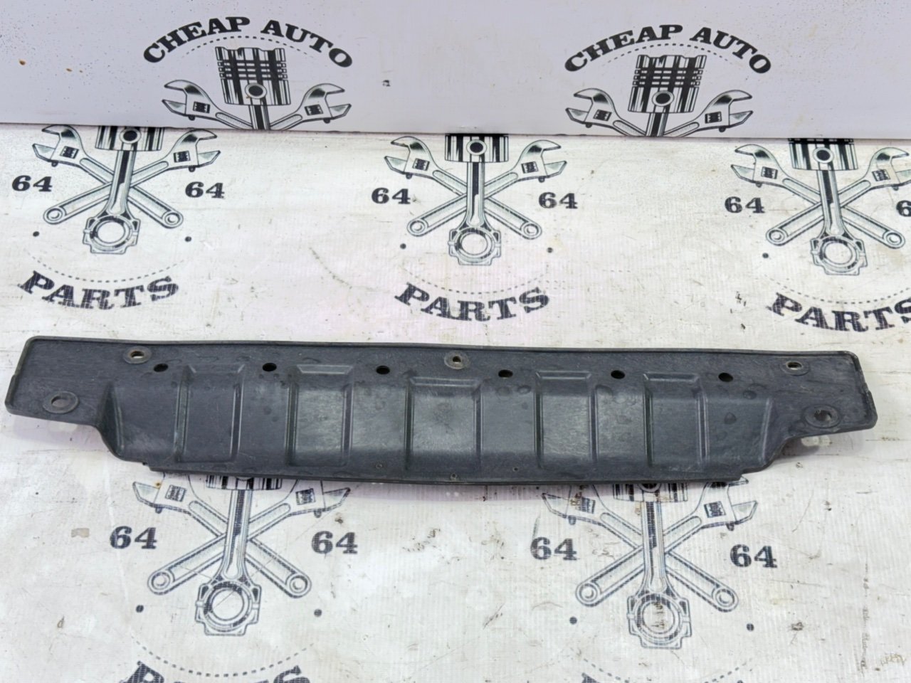 Пыльник двигателя - Фото 1