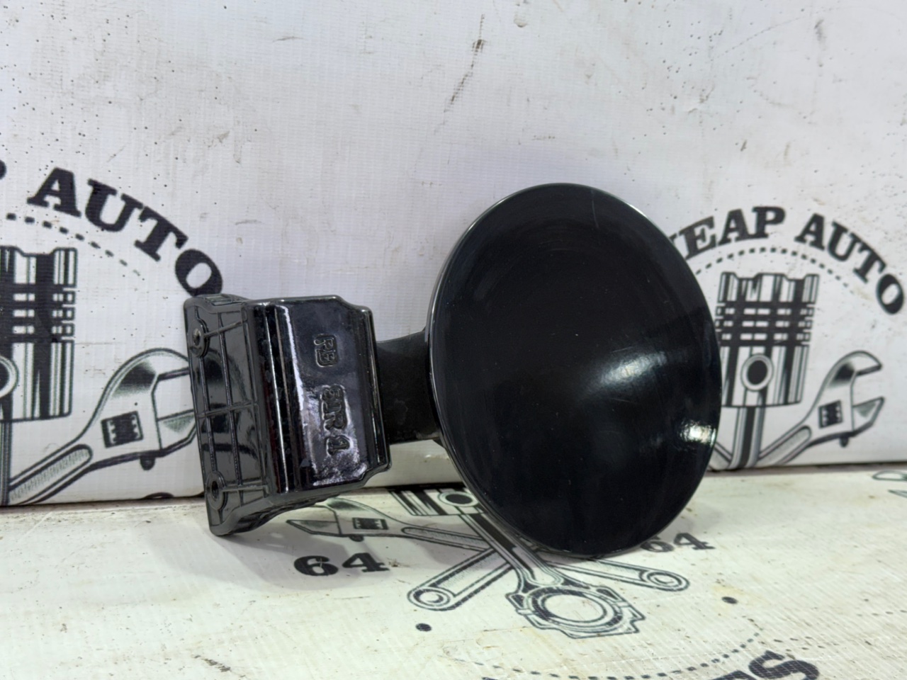 Лючок бензобака - Фото 1