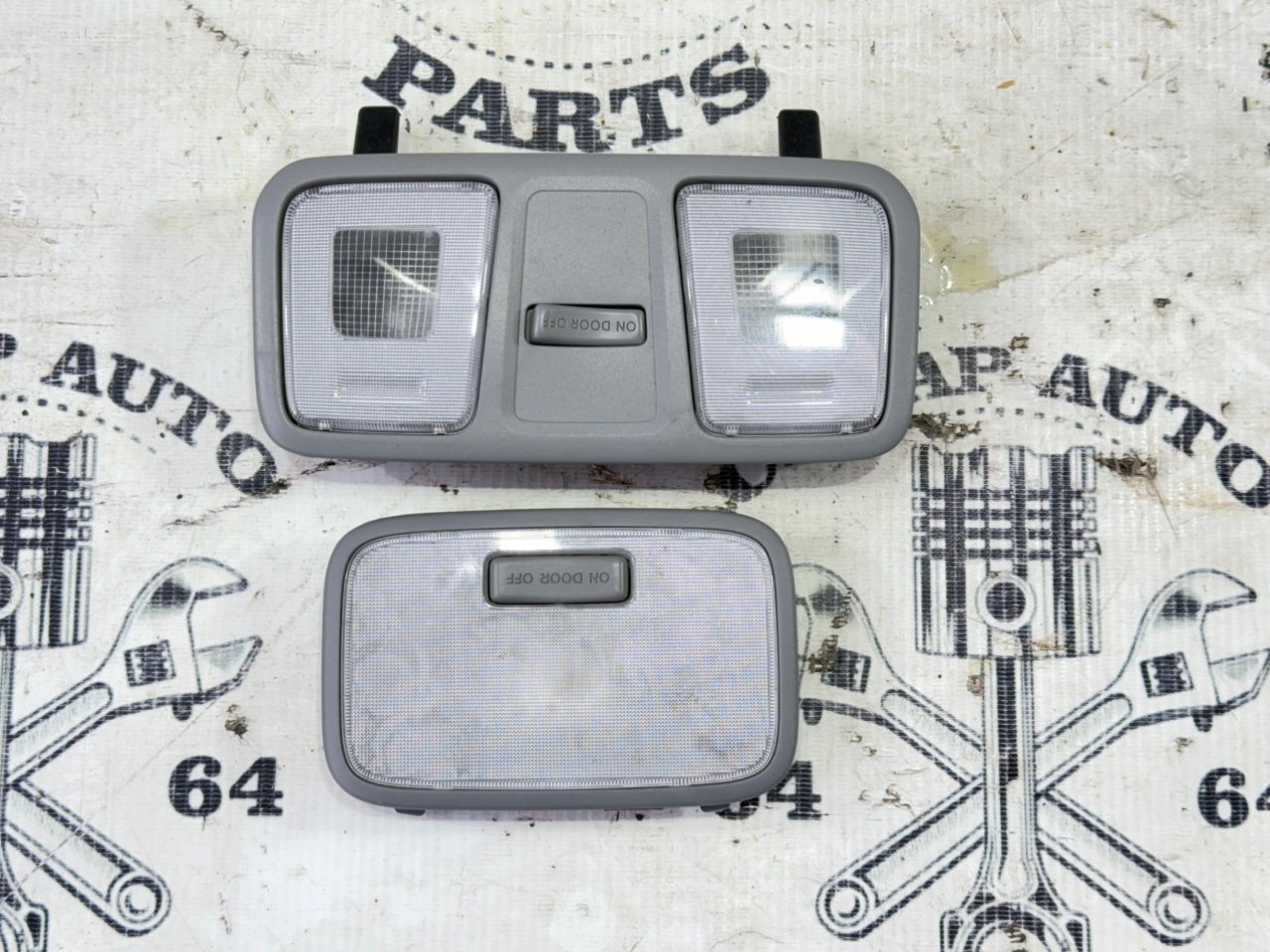 Плафон освещения салона - Фото 1