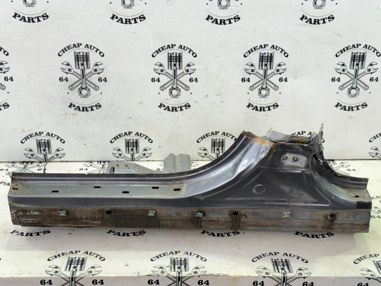 Порог кузова - Фото 1