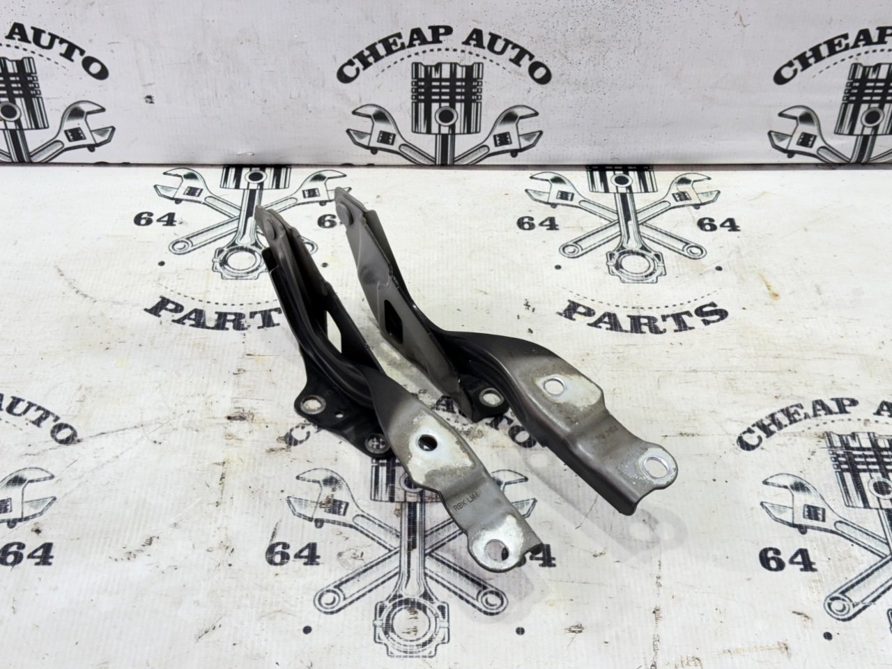 Петли капота - Фото 3