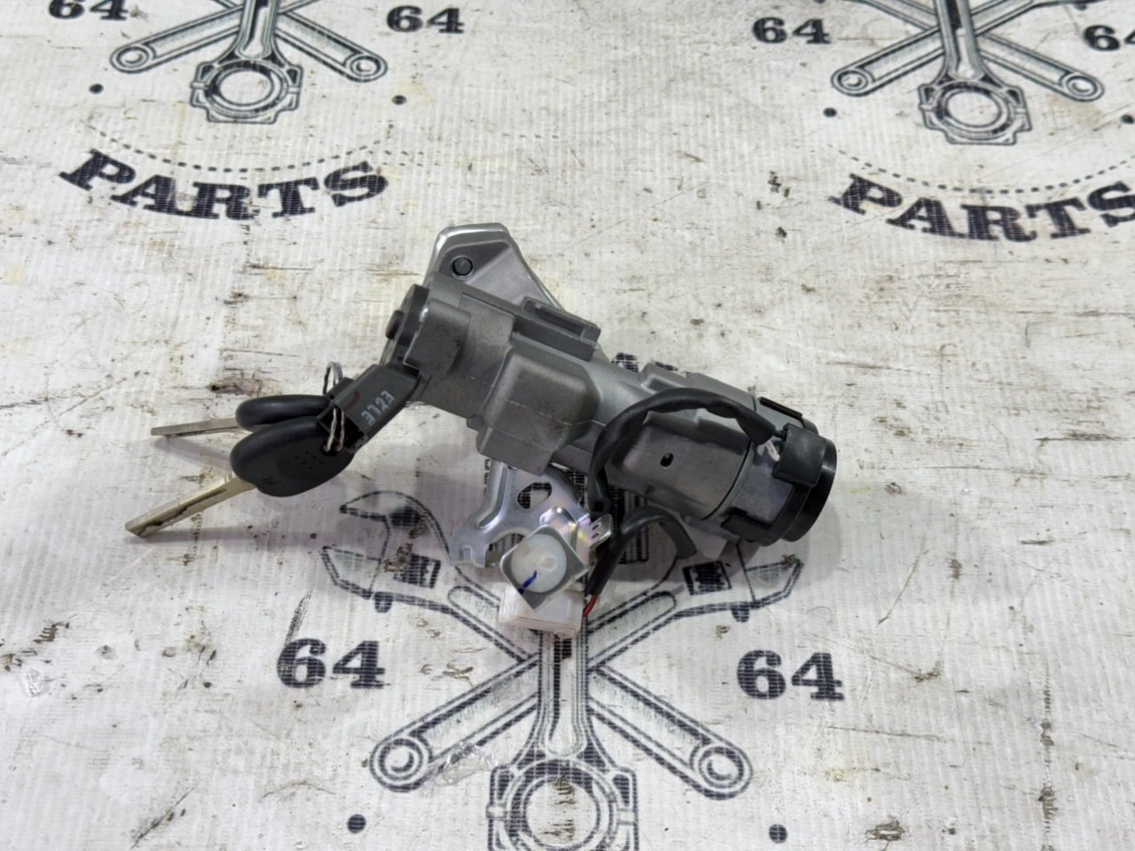 Замок зажигания с ключами - Фото 2