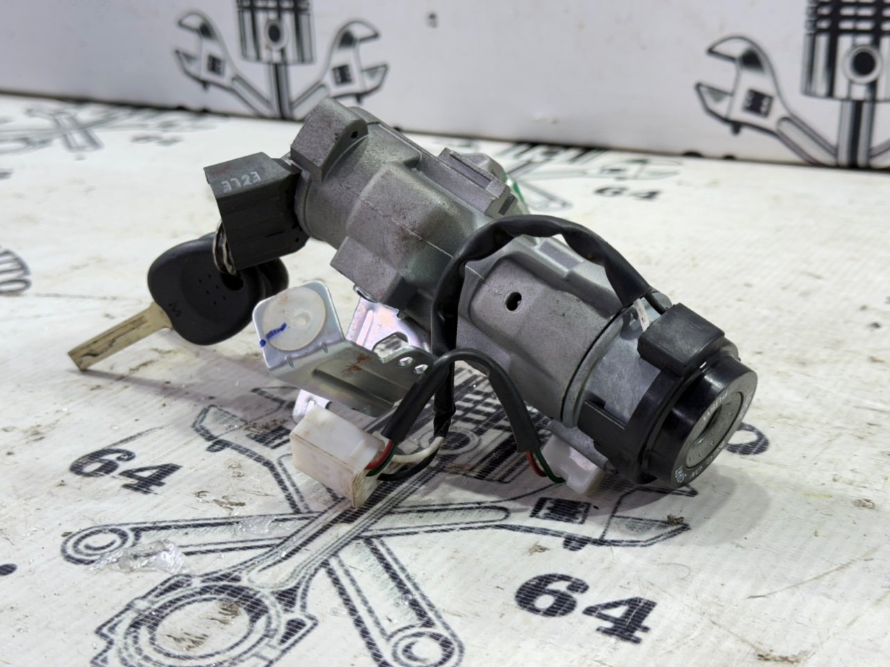 Замок зажигания с ключами - Фото 4