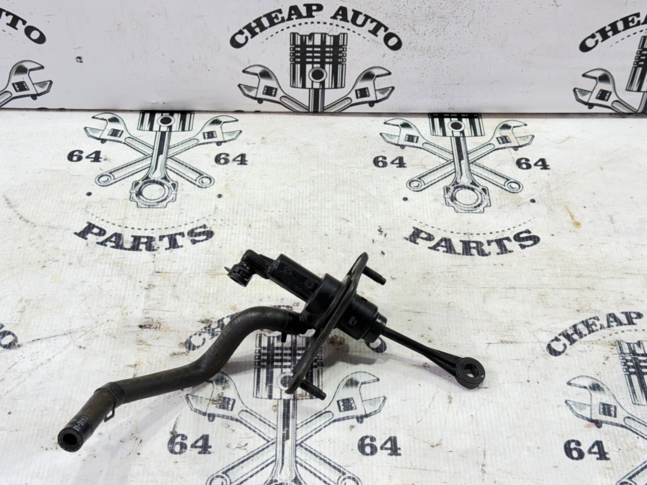 Главный цилиндр сцепления - Фото 3