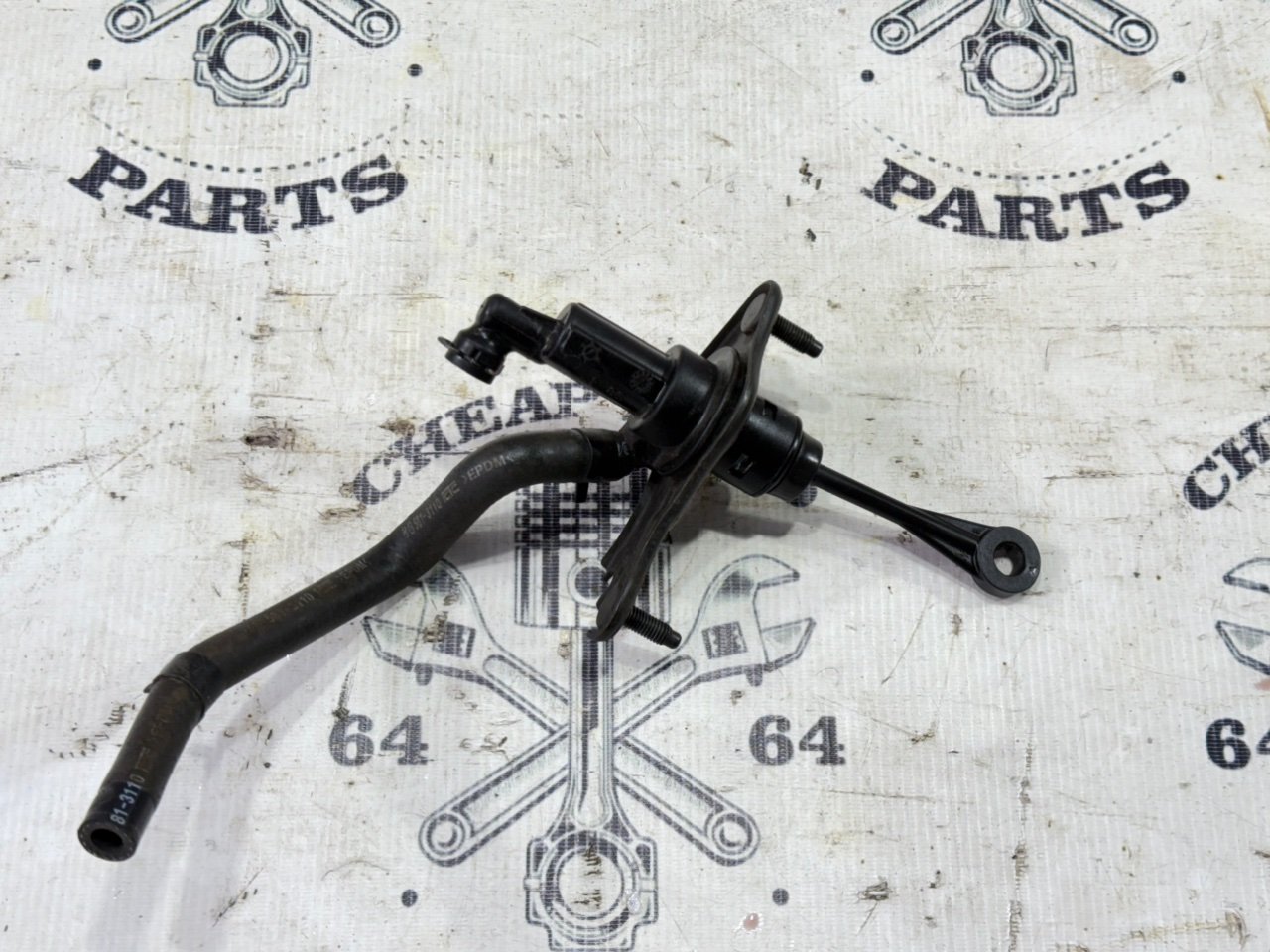 Главный цилиндр сцепления - Фото 1