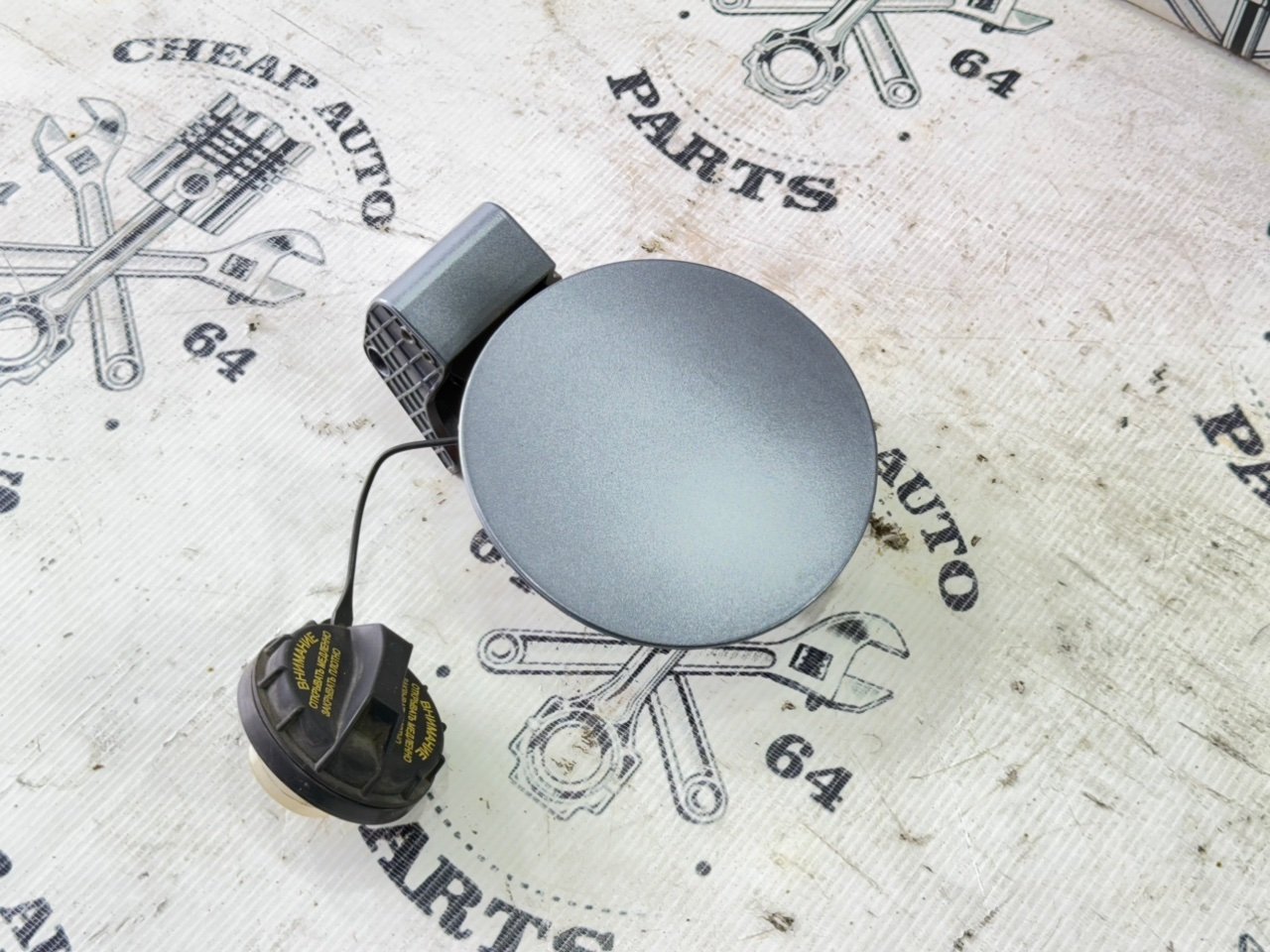 Лючок бензобака - Фото 5