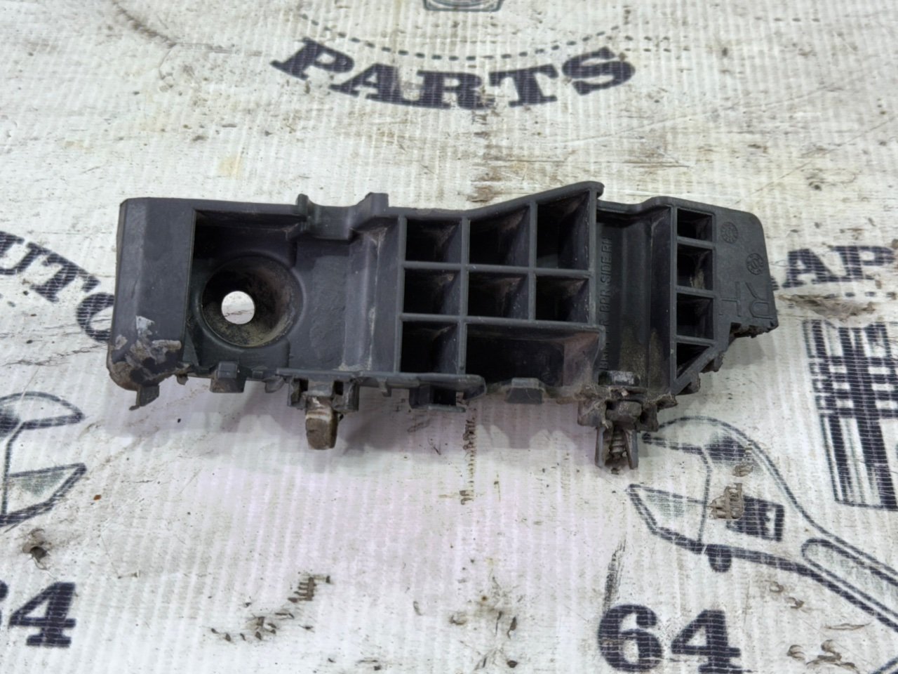 Кронштейн крыла - Фото 1