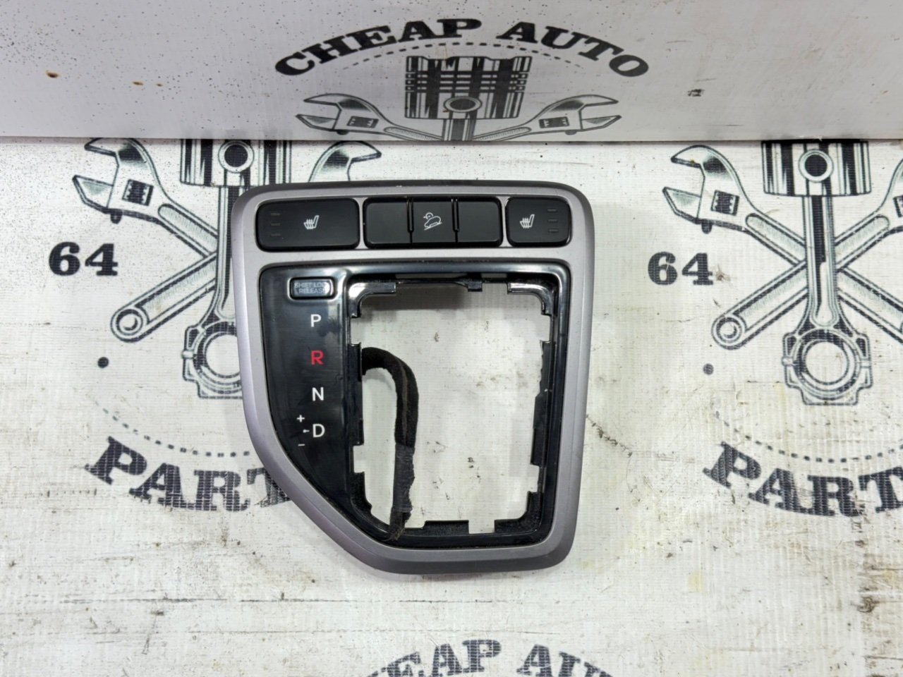 Накладка центральной консоли - Фото 1