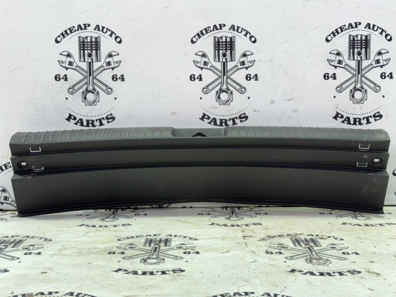 Накладка замка багажника - Фото 5