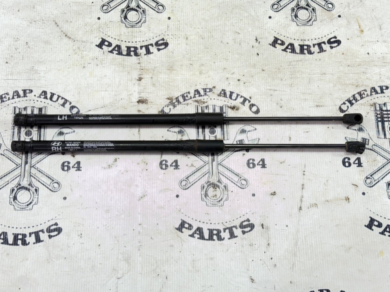 Амортизатор двери багажника - Фото 3